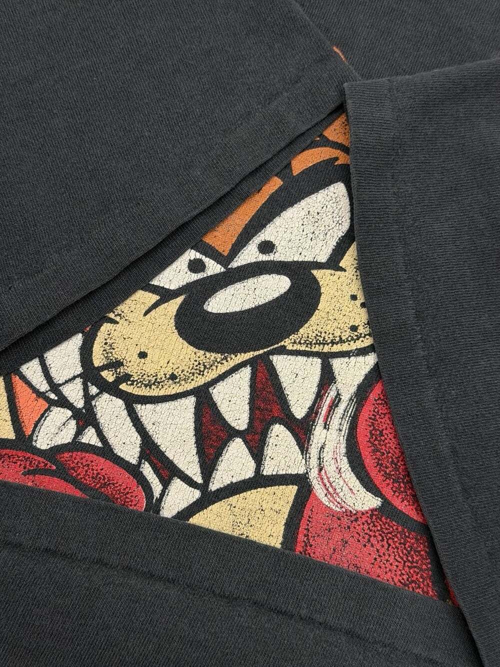 Vintage 1993 Looney Tunes Taz Tasmanian Devil Boxing Double-Sided T-Shirt XL - Picture 9 of 15